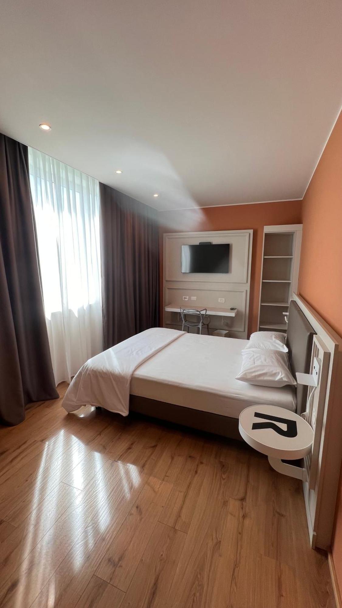 Kare Hotel Banchette D'Ivrea Екстериор снимка