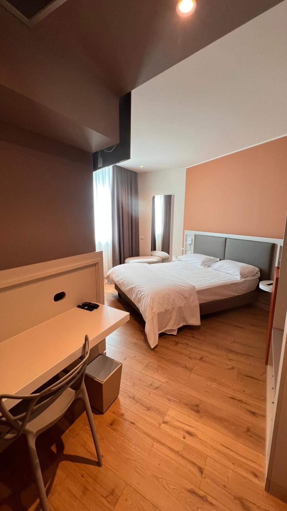 Kare Hotel Banchette D'Ivrea Екстериор снимка